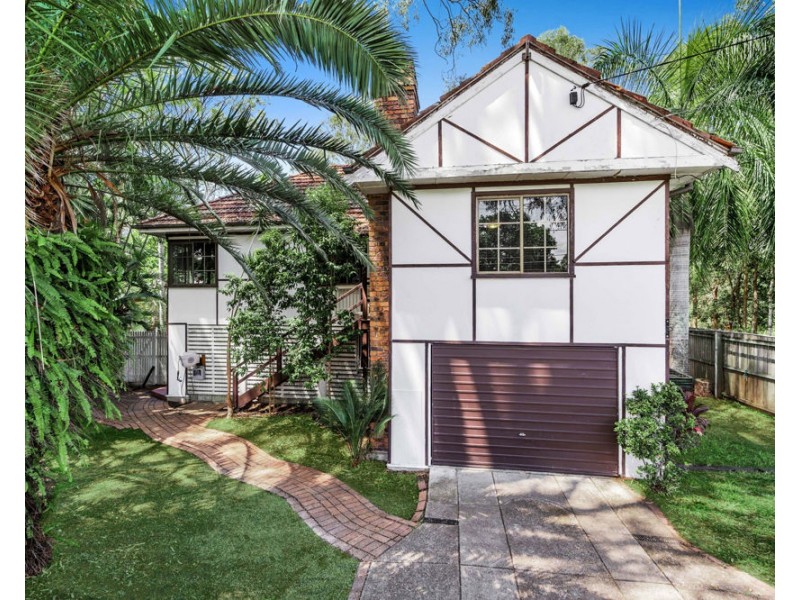 28 Gallipoli Road, Carina Heights QLD 4152