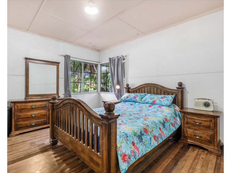 28 Gallipoli Road, Carina Heights QLD 4152