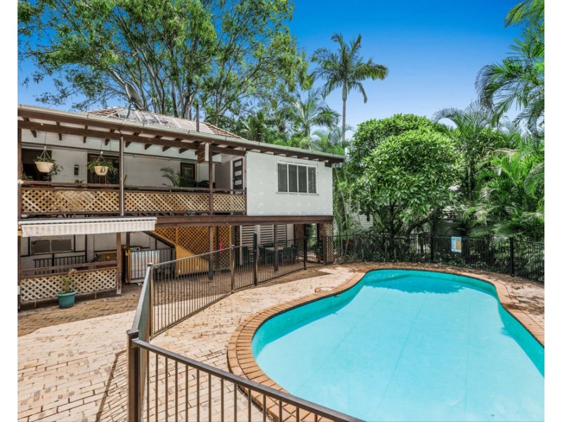 28 Gallipoli Road, Carina Heights QLD 4152