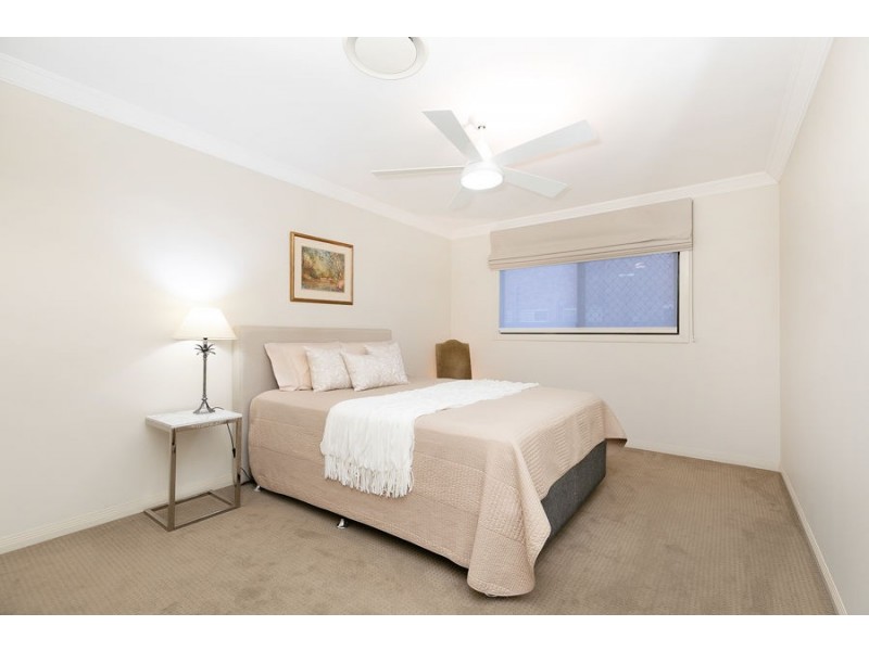 13 Clarance Street, Wakerley QLD 4154