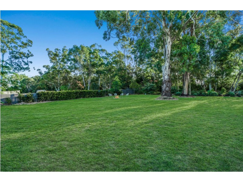 114 Mossvale Drive, Wakerley QLD 4154