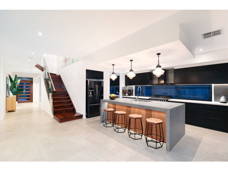 11 Chesterfield Street, Gumdale QLD 4154