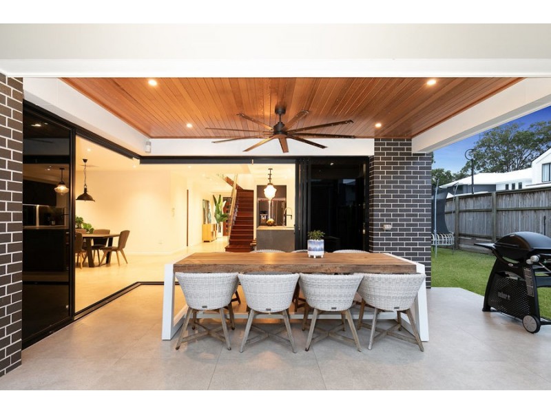 11 Chesterfield Street, Gumdale QLD 4154