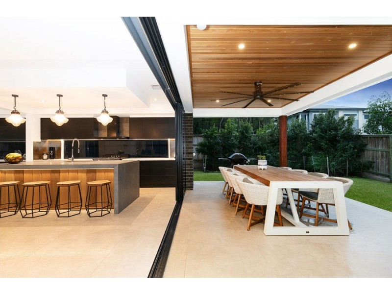 11 Chesterfield Street, Gumdale QLD 4154