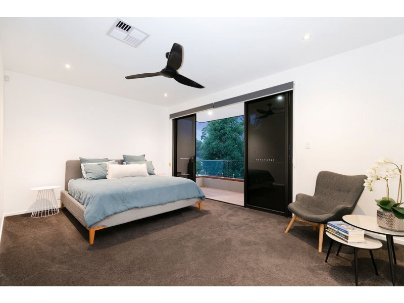 11 Chesterfield Street, Gumdale QLD 4154