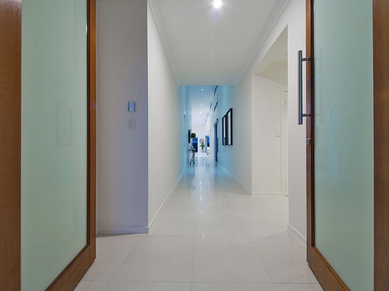 25 Nichols Street, Gumdale QLD 4154