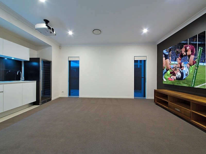 25 Nichols Street, Gumdale QLD 4154