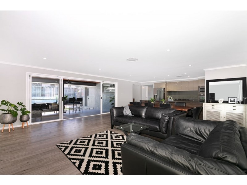 12 McMullan Close, Gumdale QLD 4154