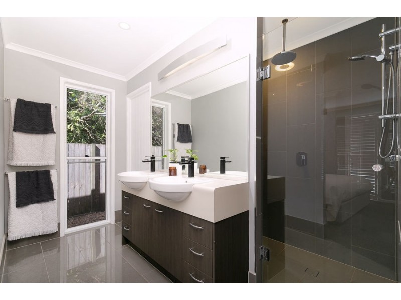 12 McMullan Close, Gumdale QLD 4154