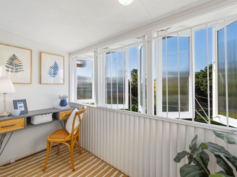 21 Buderim Street, Manly QLD 4179