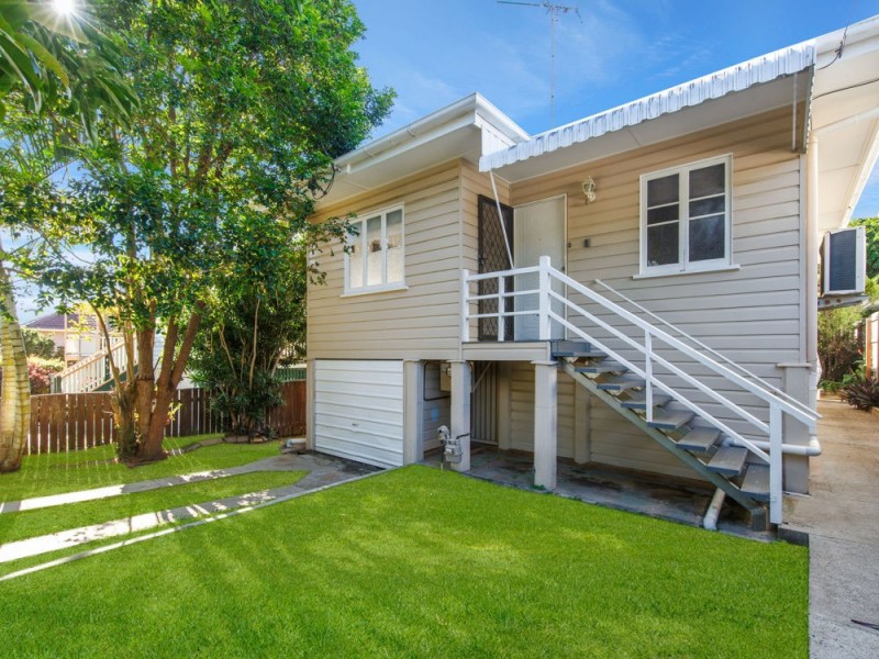 21 Buderim Street, Manly QLD 4179