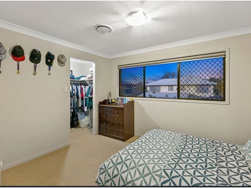 16 Brokenwood Circuit, Gumdale QLD 4154