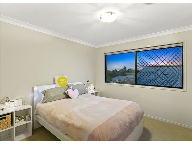 16 Brokenwood Circuit, Gumdale QLD 4154