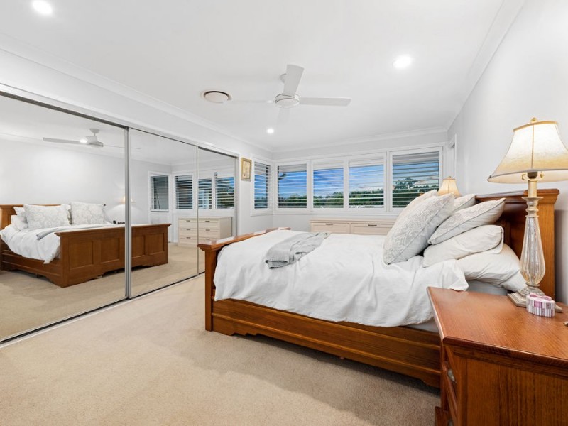 2 Torrens Crescent, Wakerley QLD 4154