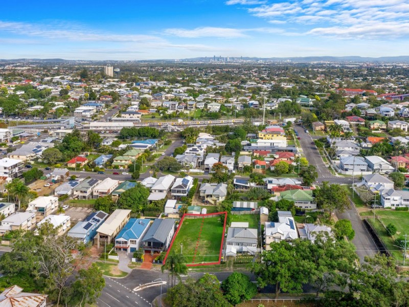 191 Carlton Terrace, Manly QLD 4179