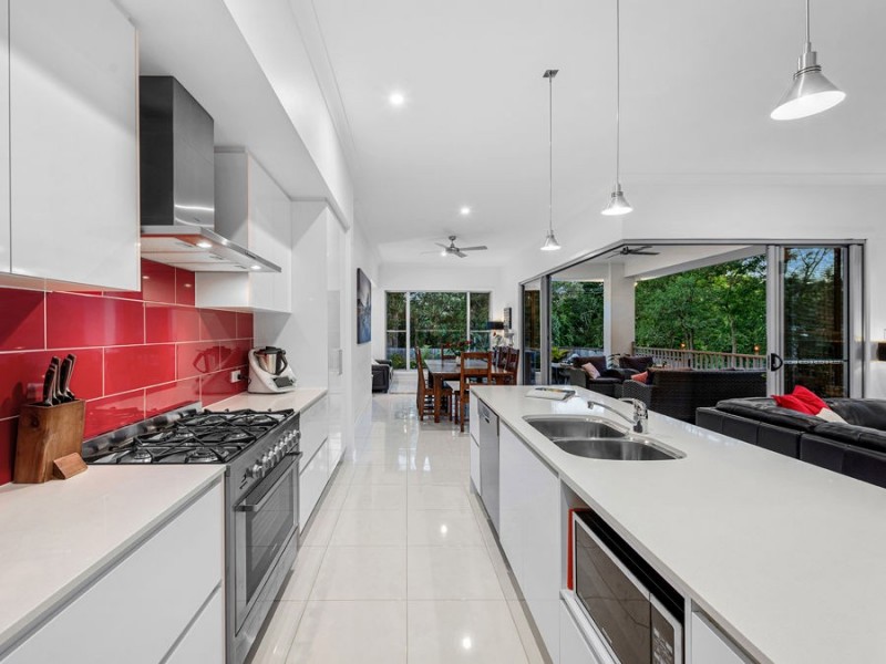 17 Wattle Place, Gumdale QLD 4154