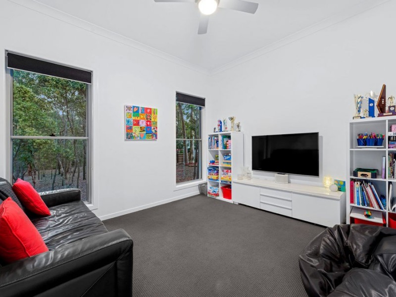 17 Wattle Place, Gumdale QLD 4154