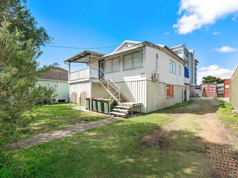 52-60 West Avenue, Wynnum QLD 4178