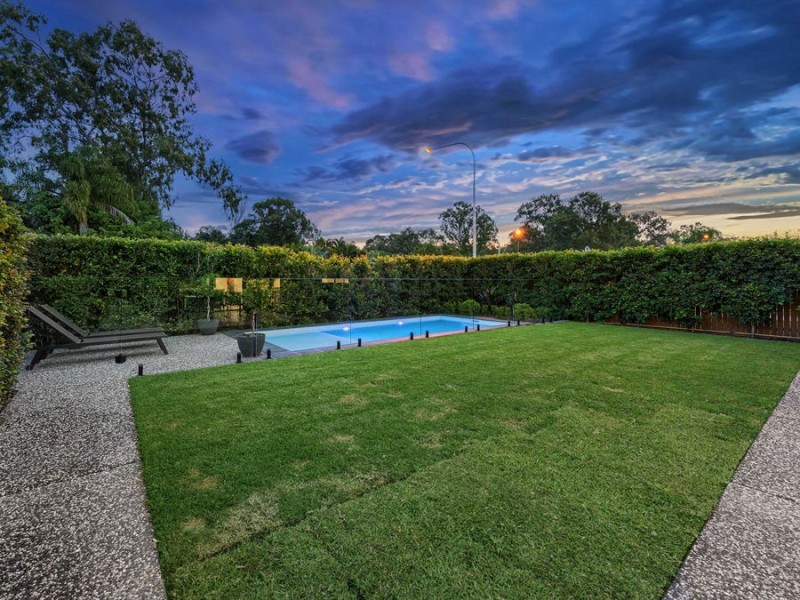 13 Manchester Street, Gumdale QLD 4154