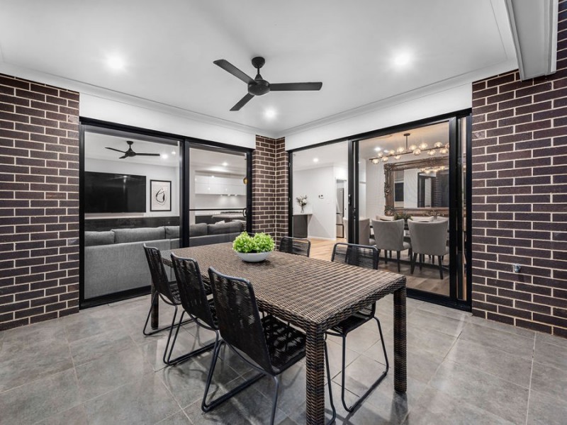 13 Manchester Street, Gumdale QLD 4154