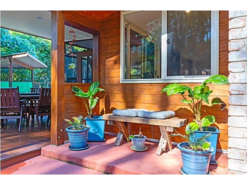 38 Valley Road, Wellington Point QLD 4160