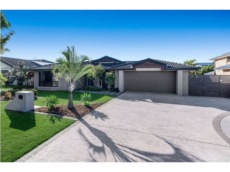 62 Hannah Circuit, Manly West QLD 4179