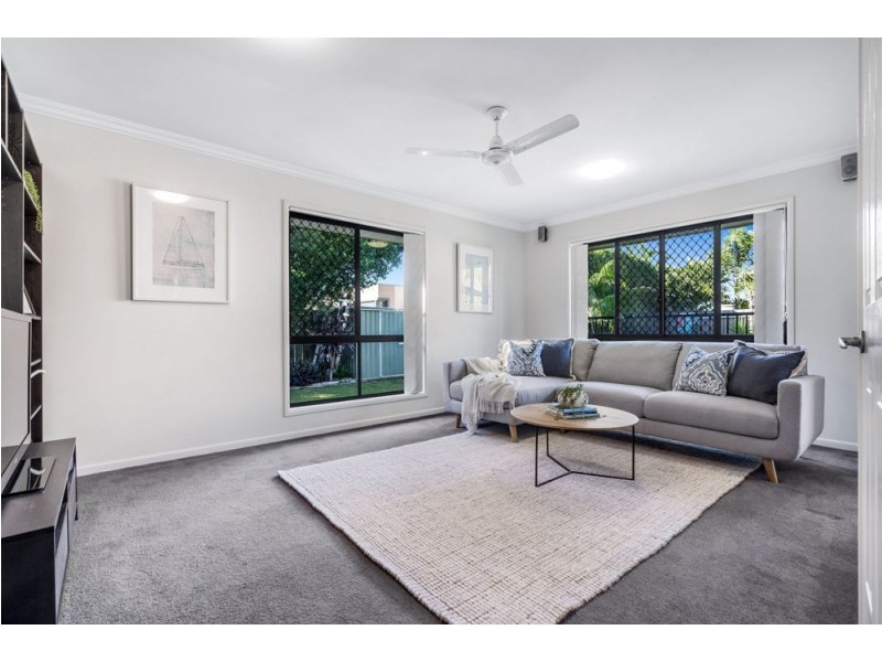 62 Hannah Circuit, Manly West QLD 4179