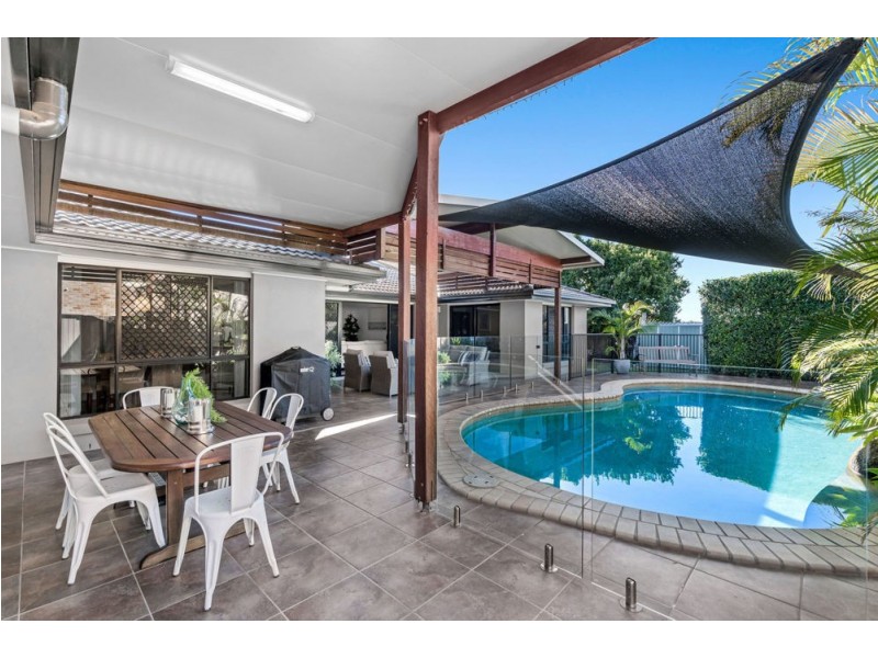 62 Hannah Circuit, Manly West QLD 4179
