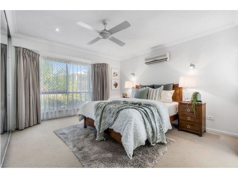 62 Hannah Circuit, Manly West QLD 4179