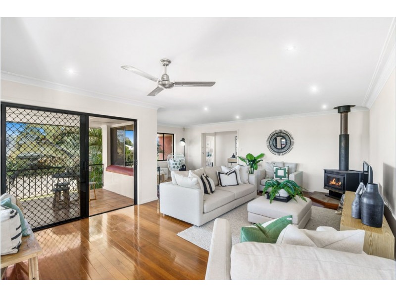 24 Mizzen Street, Manly West QLD 4179