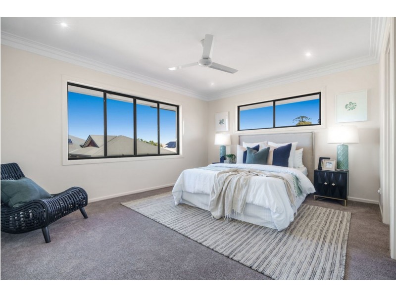 24 Mizzen Street, Manly West QLD 4179
