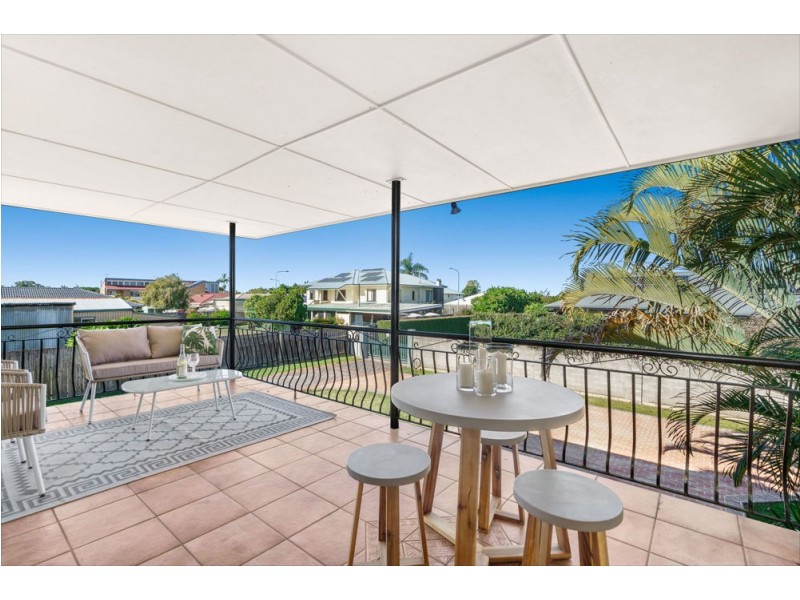 24 Mizzen Street, Manly West QLD 4179