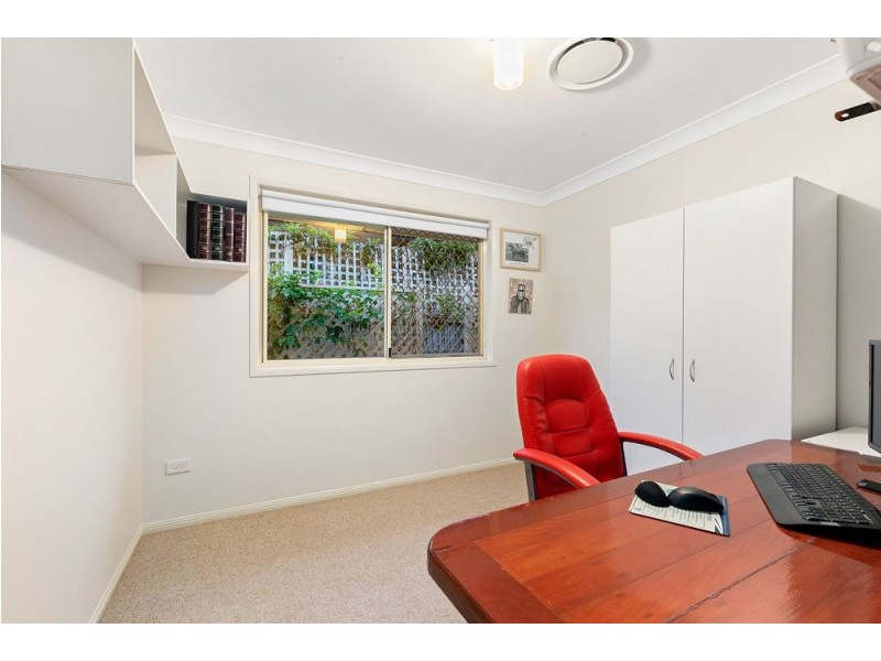 20 Belford Drive, Wellington Point QLD 4160