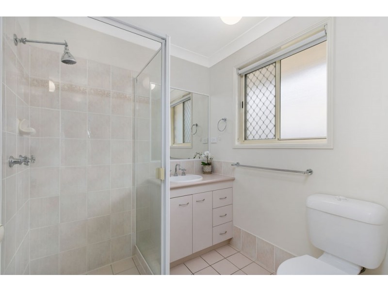 20 Belford Drive, Wellington Point QLD 4160