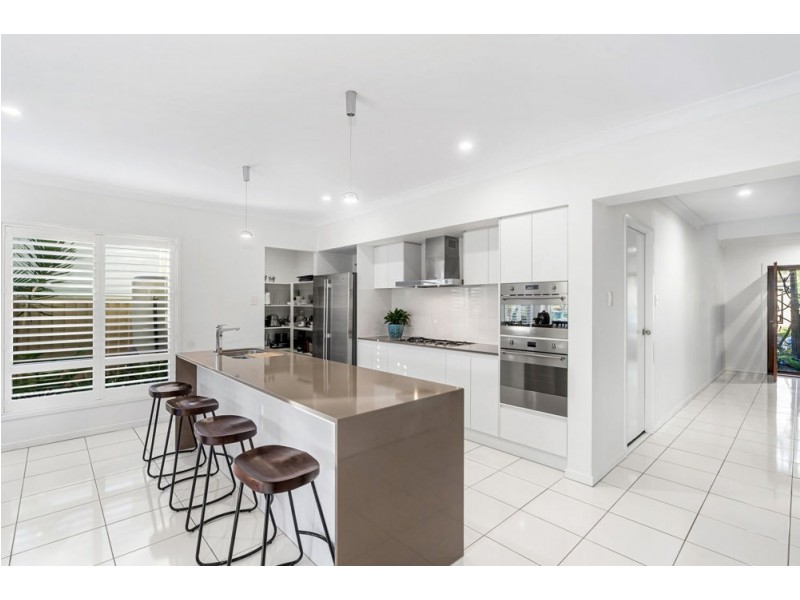 13 Tralee Street, Manly West QLD 4179