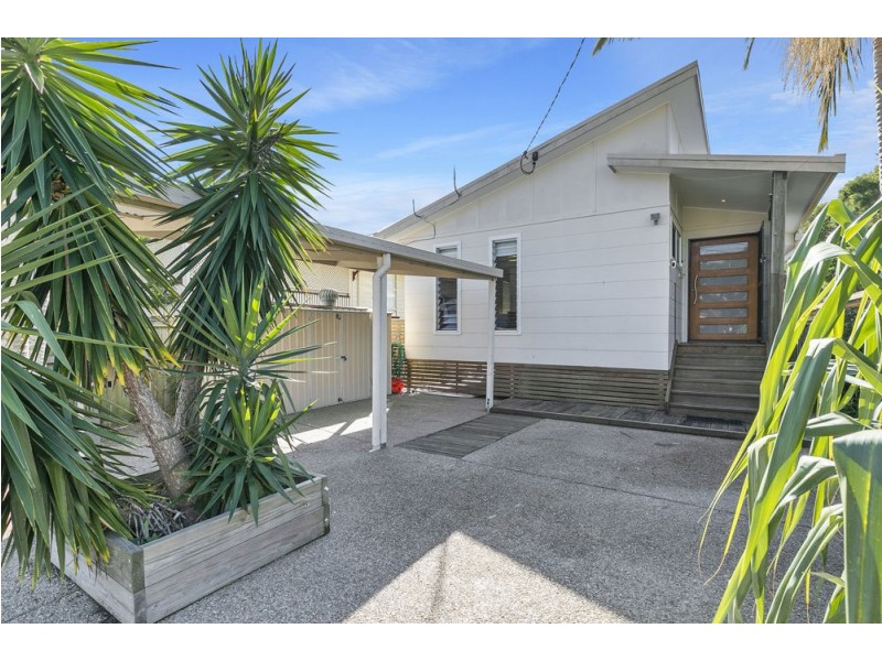 11 Beltana Street, Lota QLD 4179