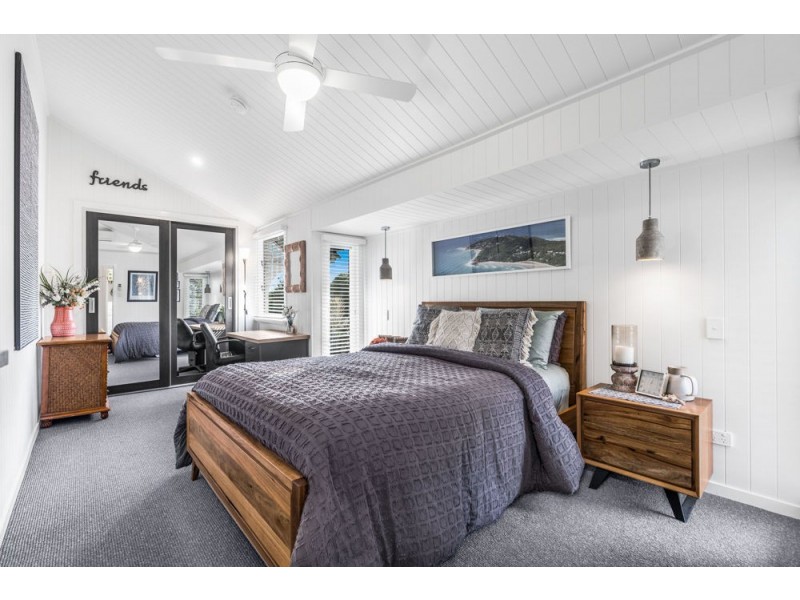 30 Irene Street, Wynnum QLD 4178