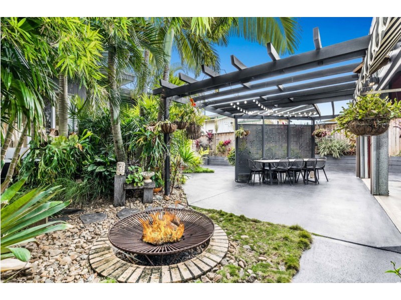 30 Irene Street, Wynnum QLD 4178