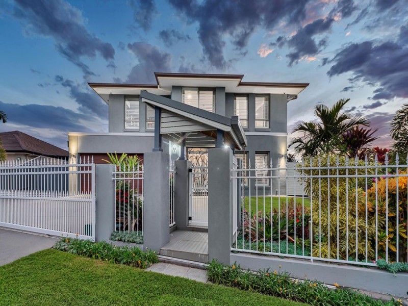 12 Catamaran Street, Manly West QLD 4179