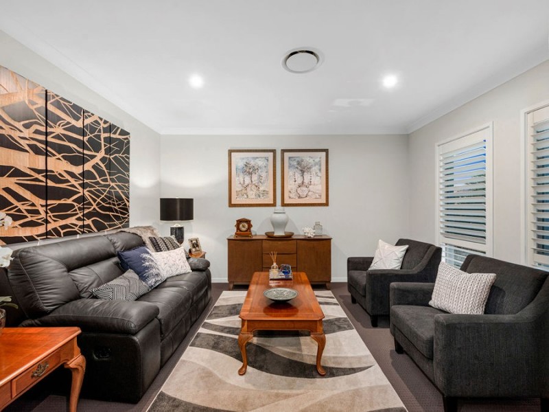 12 Catamaran Street, Manly West QLD 4179