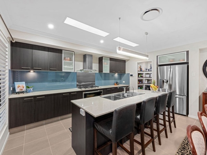 12 Catamaran Street, Manly West QLD 4179