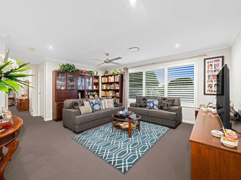 12 Catamaran Street, Manly West QLD 4179