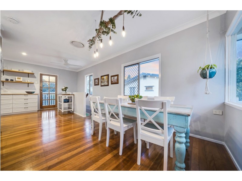 175 Wondall Road, Wynnum West QLD 4178