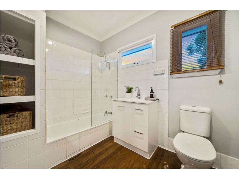 175 Wondall Road, Wynnum West QLD 4178