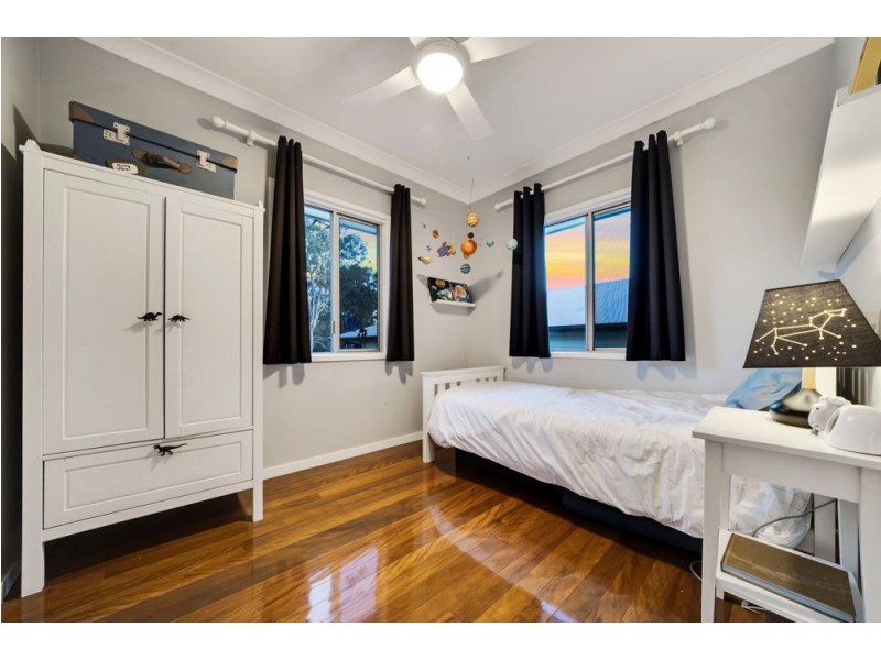 175 Wondall Road, Wynnum West QLD 4178