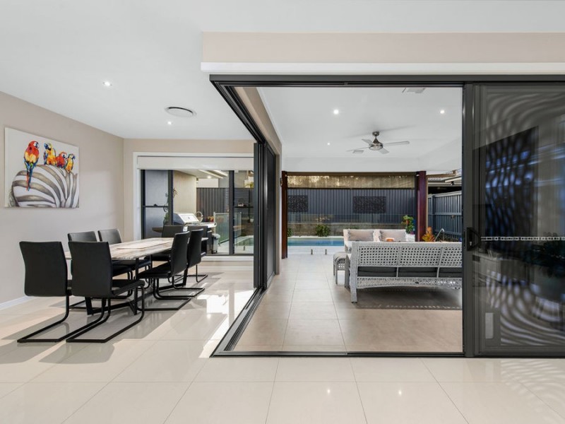 3 Lydia Place, Gumdale QLD 4154