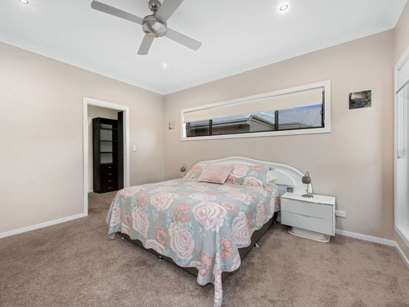 3 Lydia Place, Gumdale QLD 4154