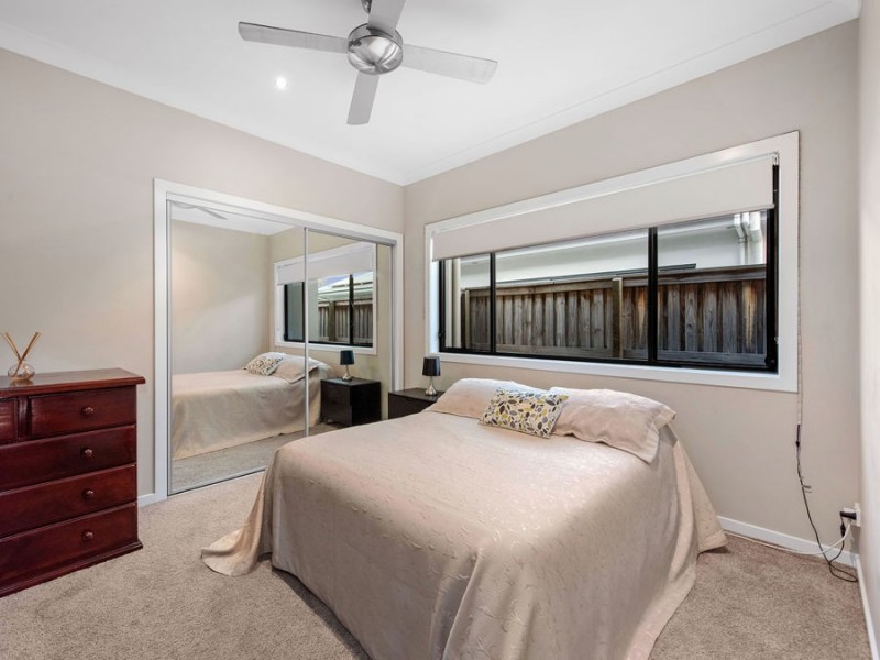 3 Lydia Place, Gumdale QLD 4154