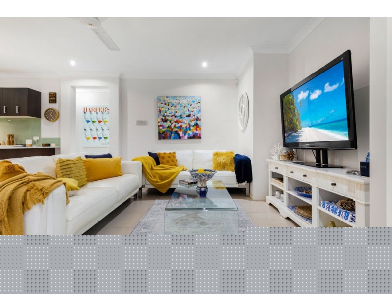 9 Red Gum Crescent, Wakerley QLD 4154