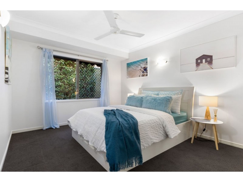 9 Red Gum Crescent, Wakerley QLD 4154